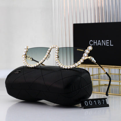 Lunettes de soleil demi-cerclées tendance