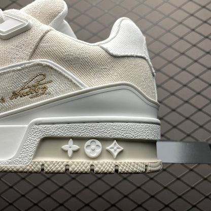 Zapatillas deportivas de nuevo diseño en color caqui