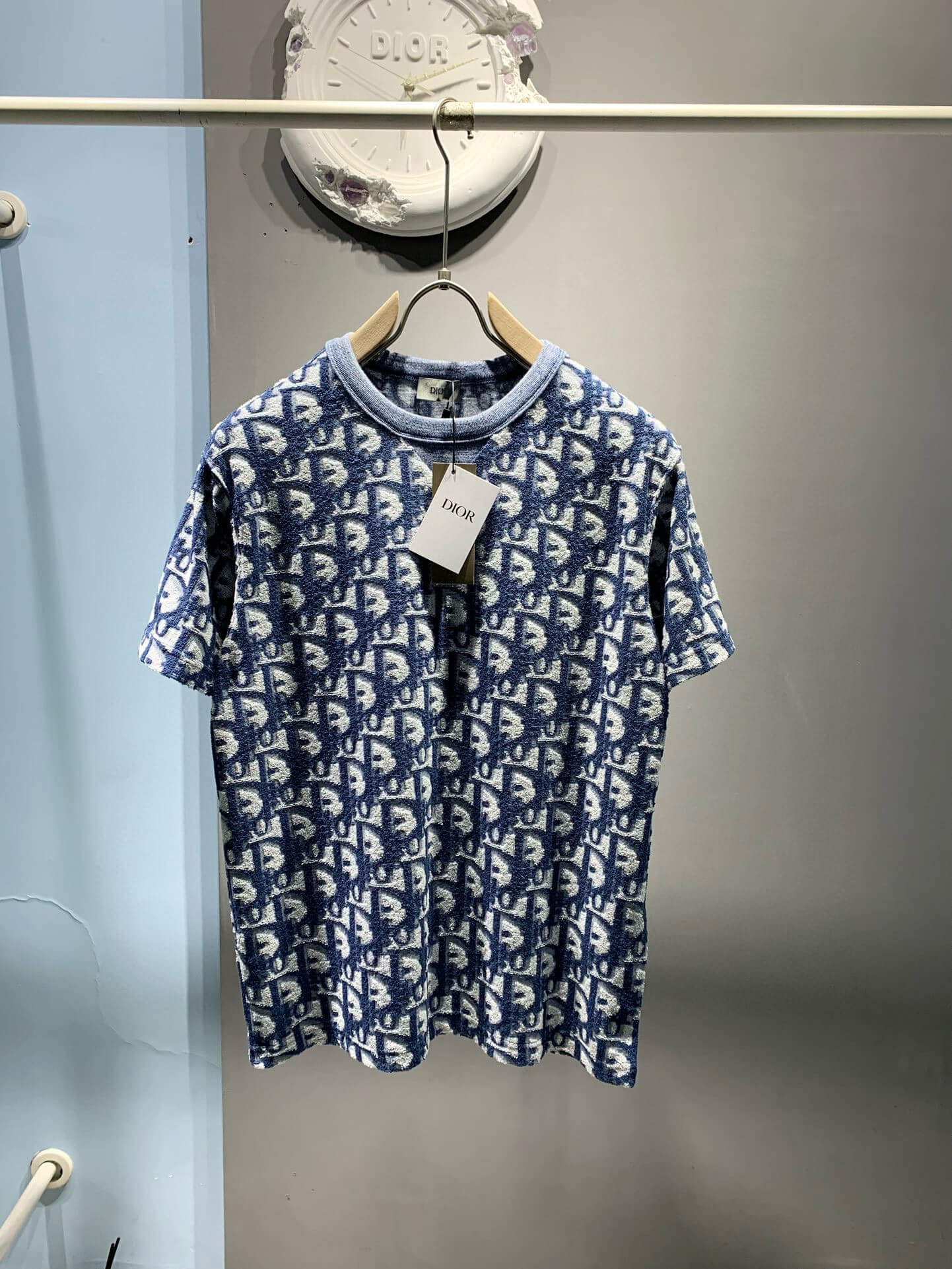 T-shirt classique à imprimé intégral