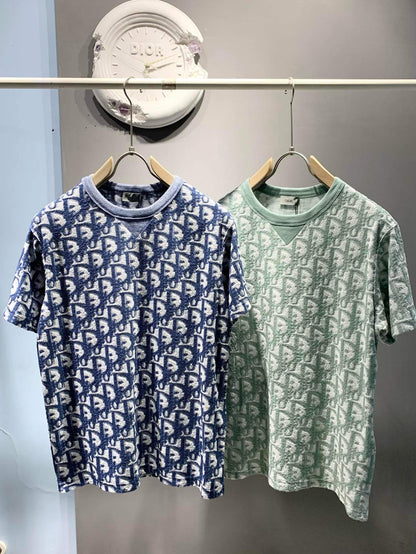 T-shirt classique à imprimé intégral