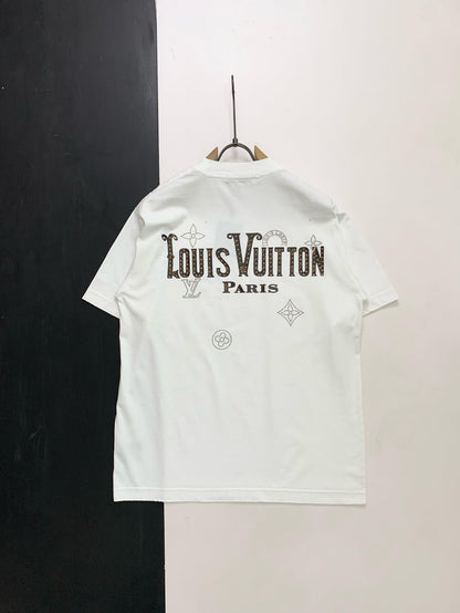 Camiseta con letras de diamantes de imitación