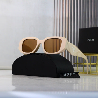 Gafas de sol con diseño geométrico vintage