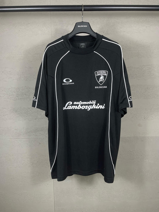 Camiseta gráfica inspirada en las carreras
