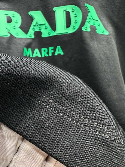 Camiseta gráfica de silicona verde