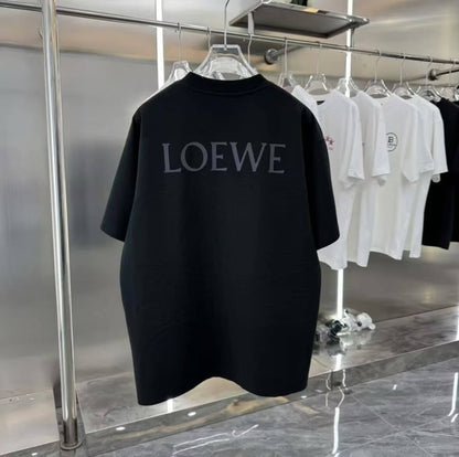 T-shirt au design unique gravé au laser