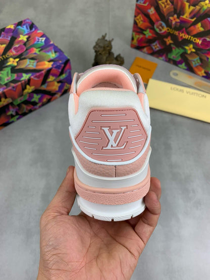 Zapatillas con cordones rosas