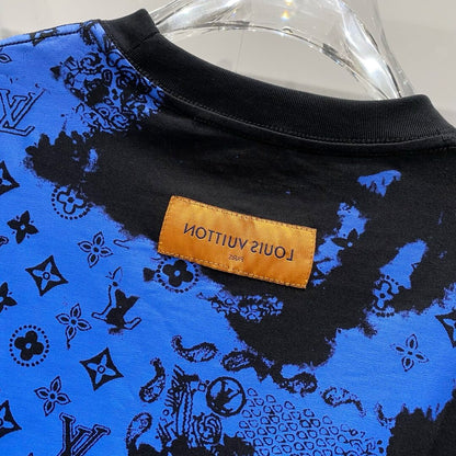 Camiseta con estampado completo azul Rendering
