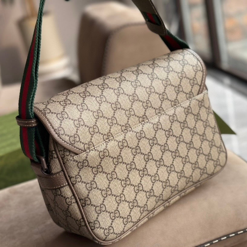 Sac à rabat à double boucle