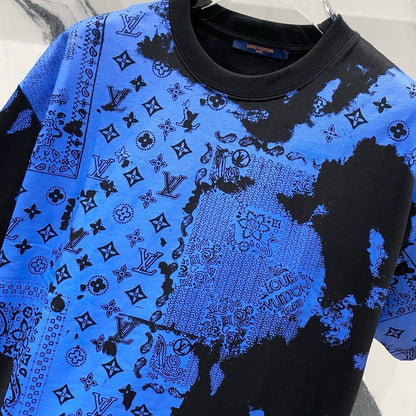 Camiseta con estampado completo azul Rendering