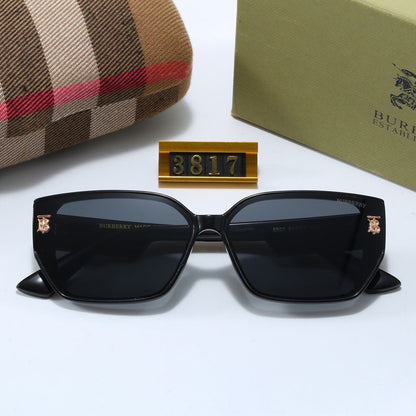 Gafas de sol con montura cuadrada