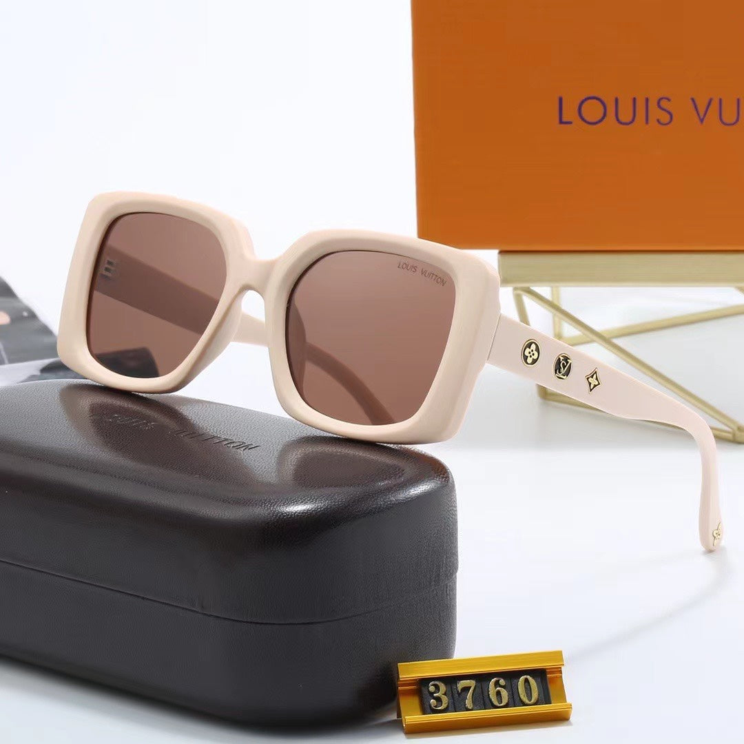 Gafas de sol retro con montura cuadrada