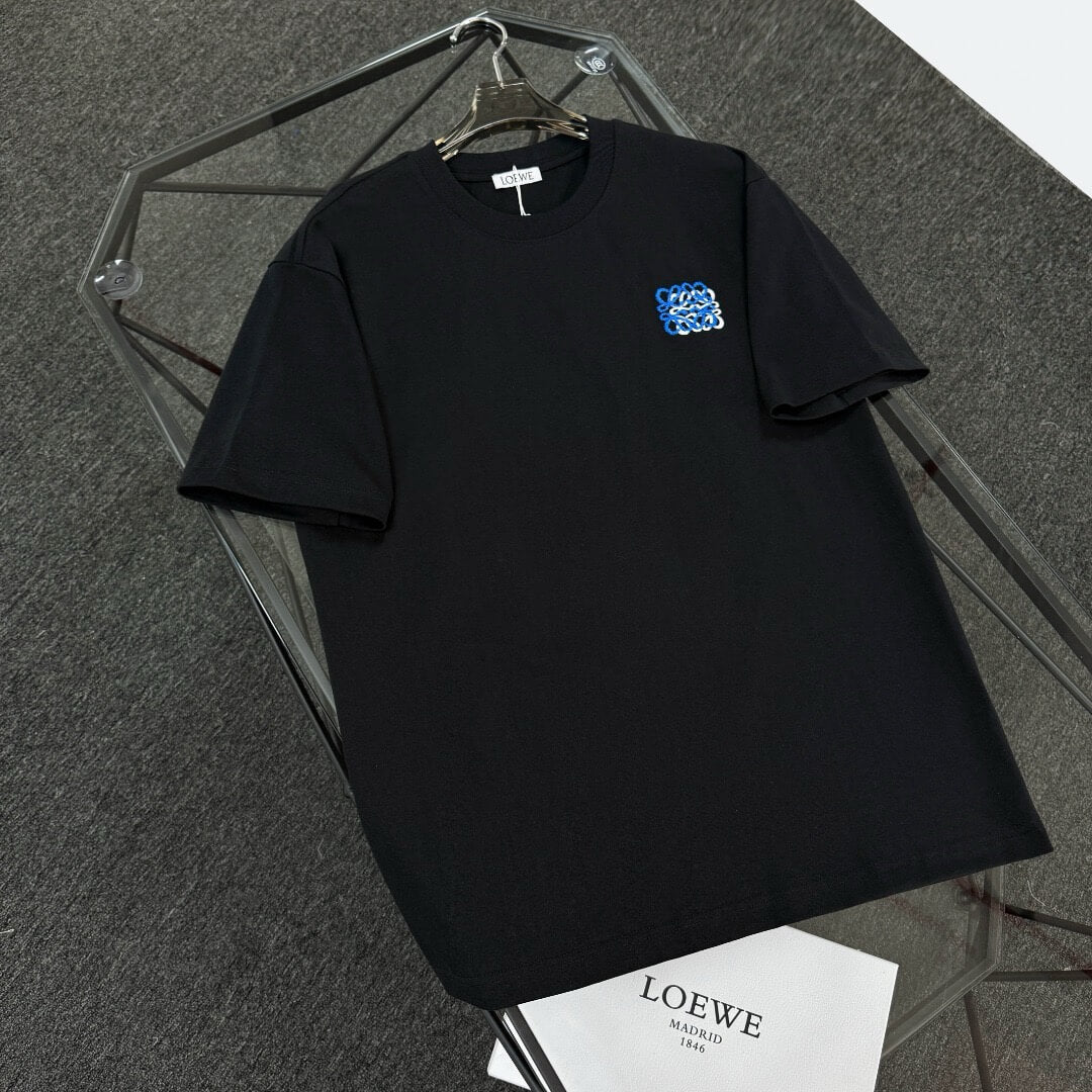 T-shirt à motif brodé classique