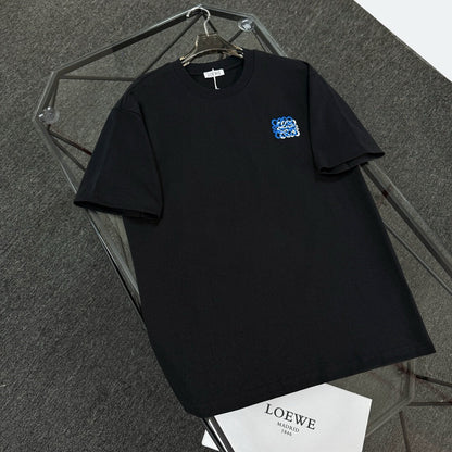 T-shirt à motif brodé classique