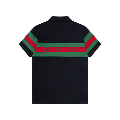 Camiseta polo de rayas rojas y verdes