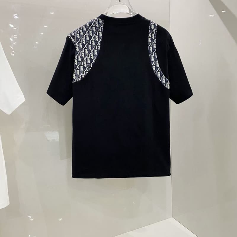 Monogram Strap & Bee Accent T-shirt