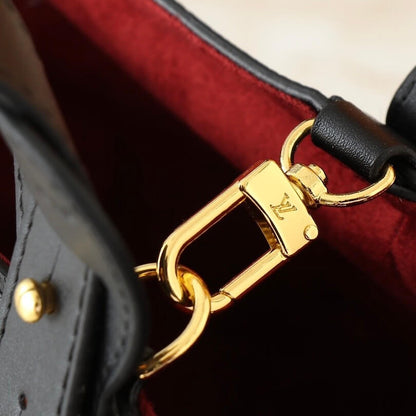 Sac à bandoulière ou à bandoulière avec cadenas de style classique et élégant