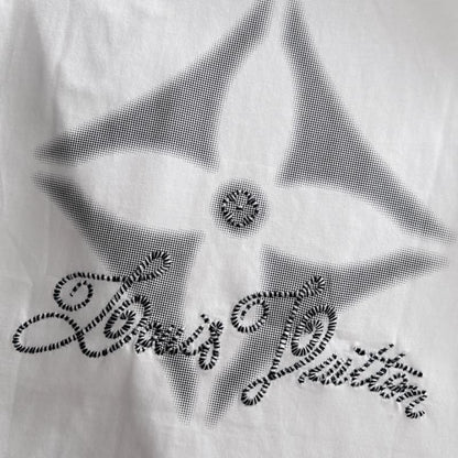 Nouveau t-shirt brodé 2025