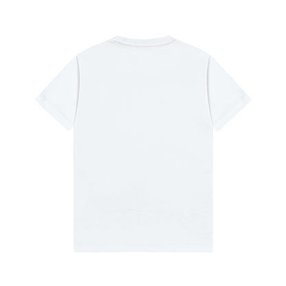 Camiseta con bordado de caballo delicado