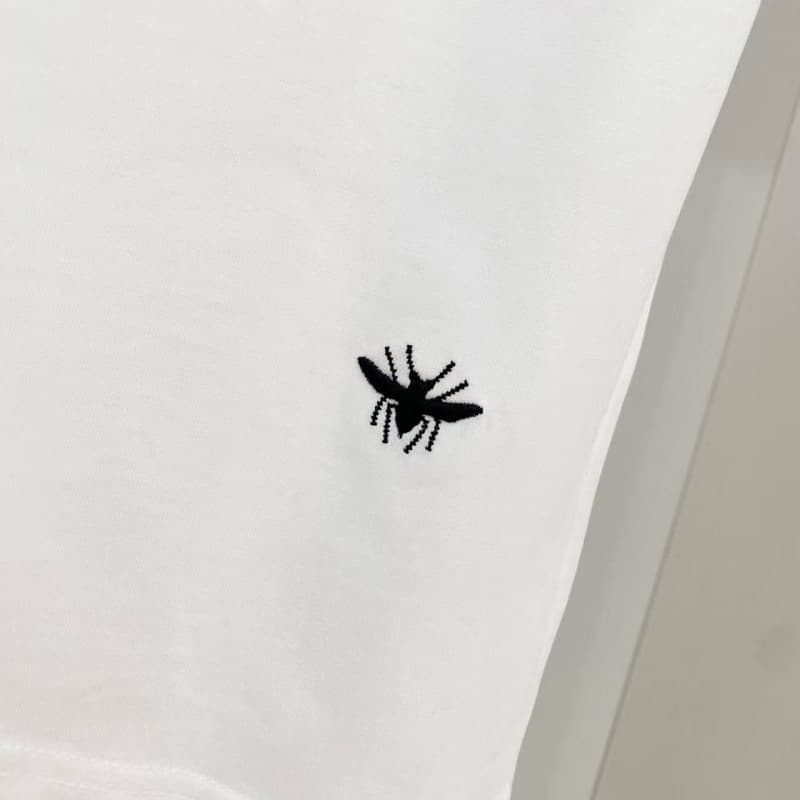 Monogram Strap & Bee Accent T-shirt