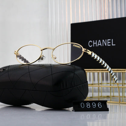 Lunettes de soleil vintage en forme d'œuf avec strass en forme de cœur