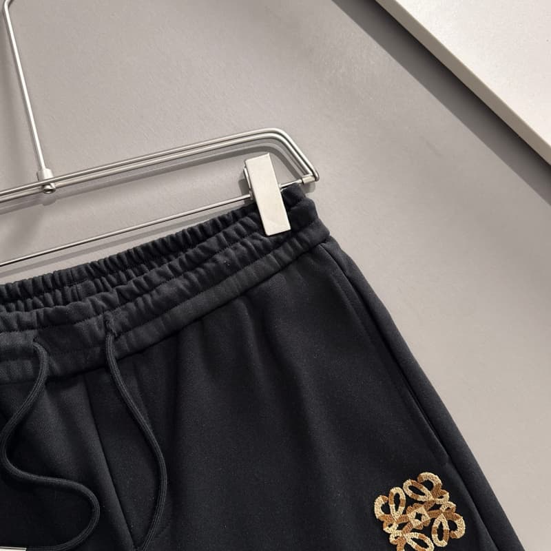 Pantalones cortos con estampado de felpa 3D