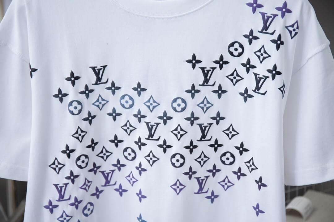 Camiseta con estampado degradado para presbicia