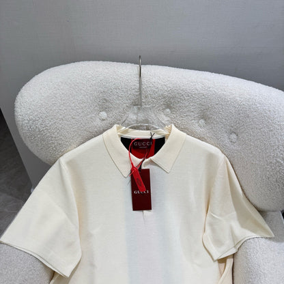 Polo con cuello transpirable
