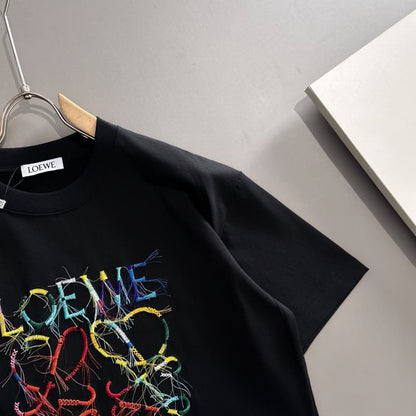 T-shirt brodé à franges arc-en-ciel