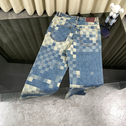 Jeans à carreaux très populaires