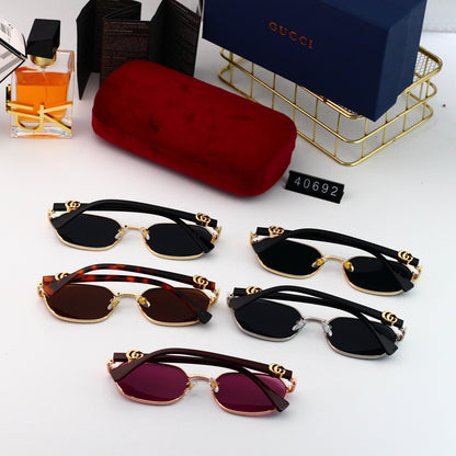 Gafas de sol vintage planas y ovaladas