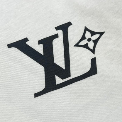 T-shirt imprimé classique et minimaliste