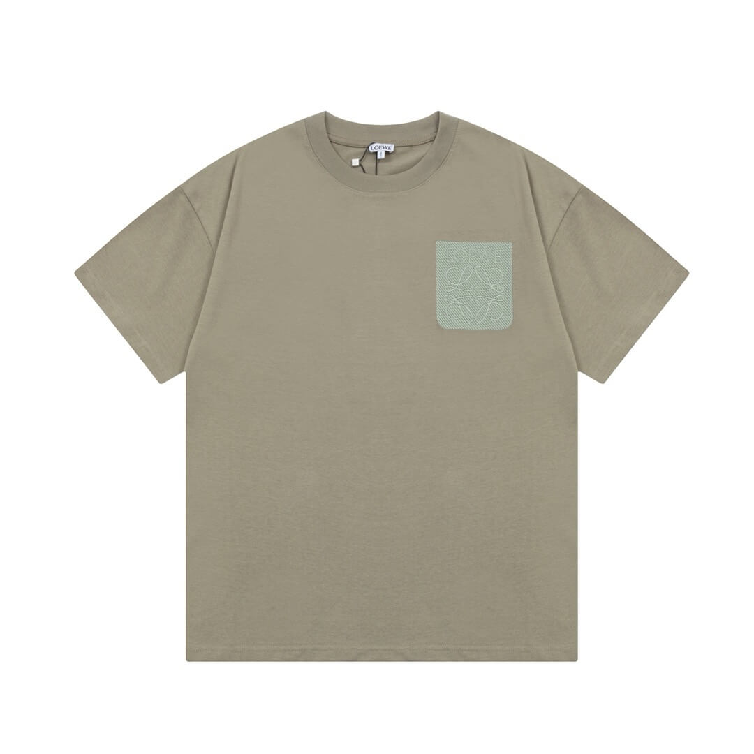Camiseta con bordado de bolsillo