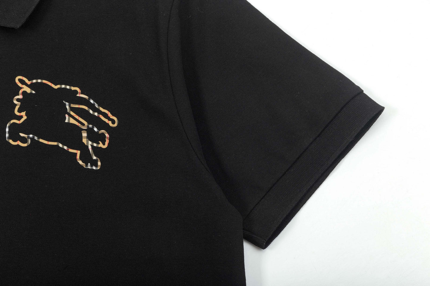 Polo con bordado Warhorse