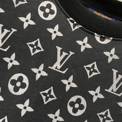 T-shirt à motif de rendu