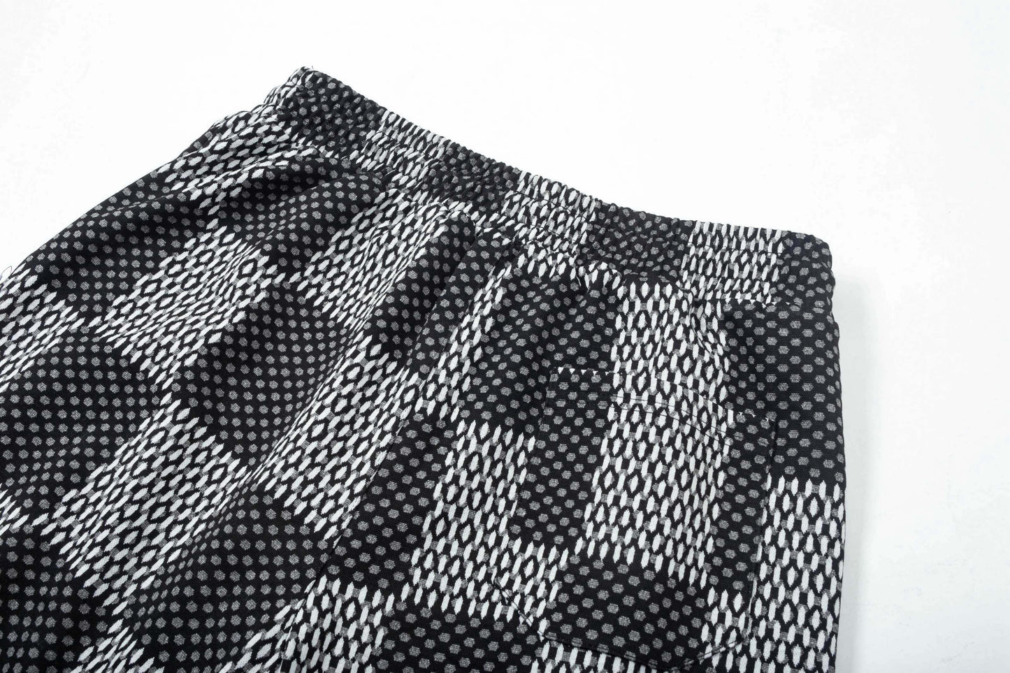 Pantalones cortos de playa a cuadros de moda