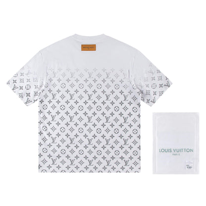 Camiseta con estampado completo