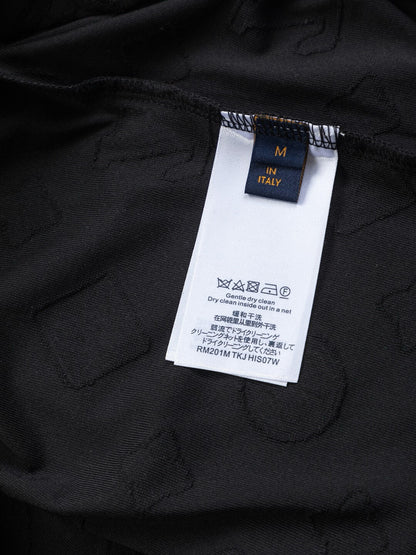 Camiseta llena de preguntas
