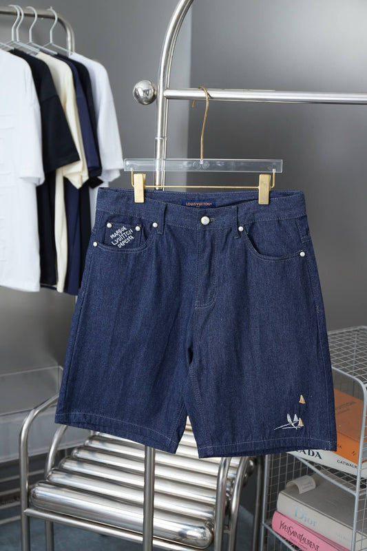 Shorts vaqueros con letras bordadas