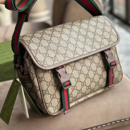 Sac à rabat à double boucle