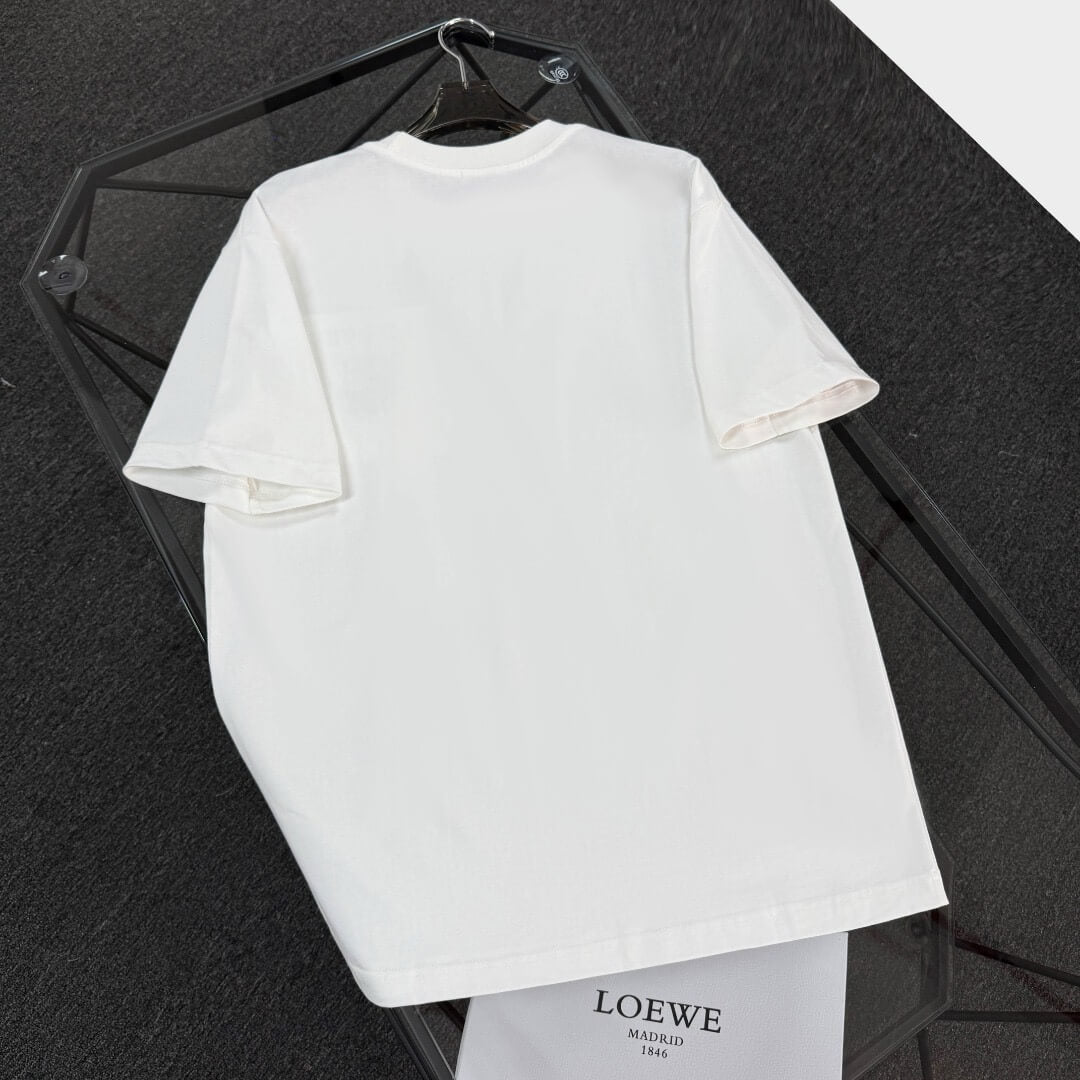 T-shirt à motif brodé classique