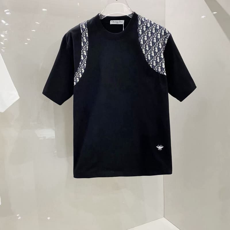 Monogram Strap & Bee Accent T-shirt