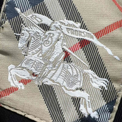 T-shirt classique brodé Cheval de guerre