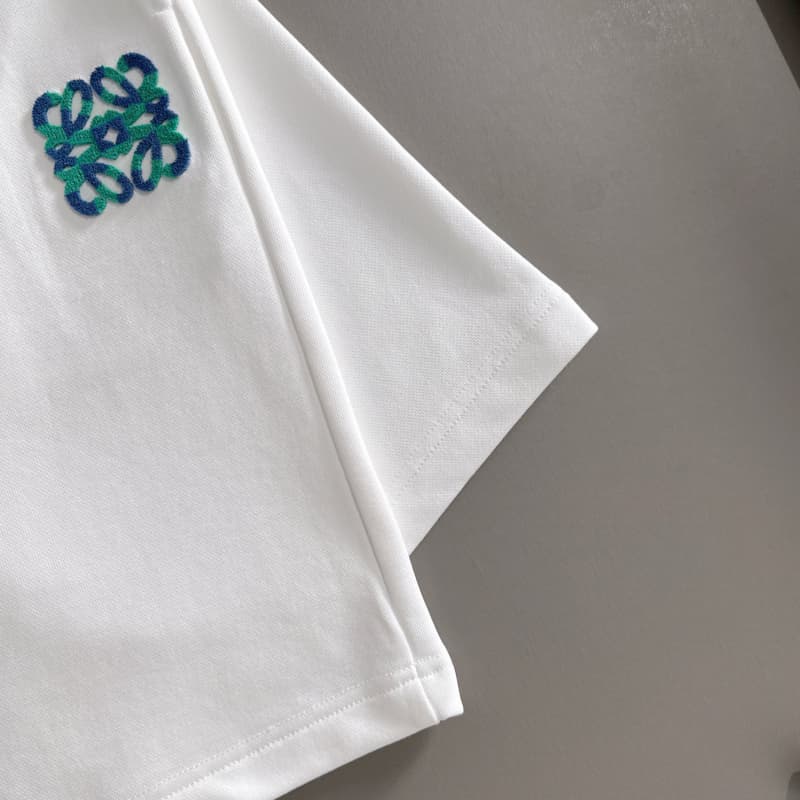 Pantalones cortos con estampado de felpa 3D