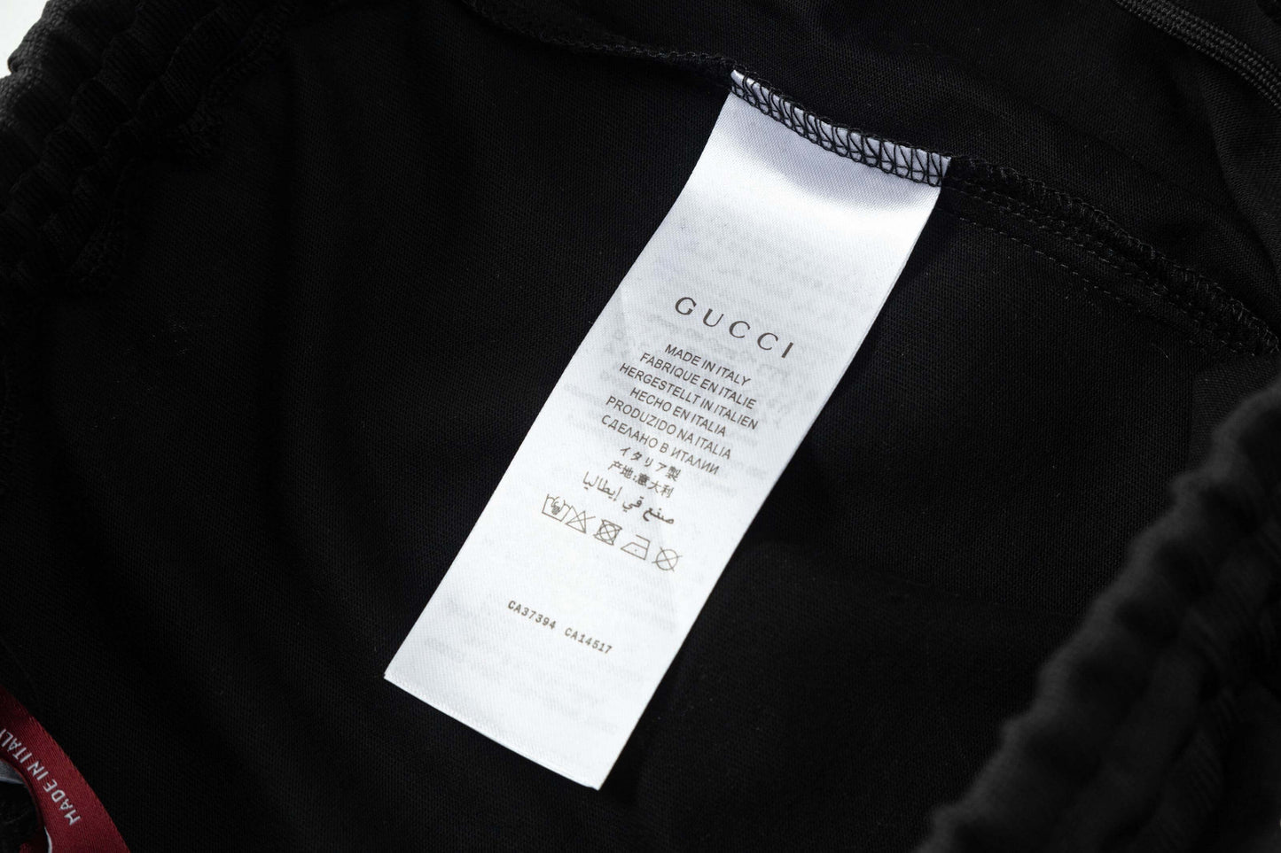 Pantalones cortos con estampado de letras
