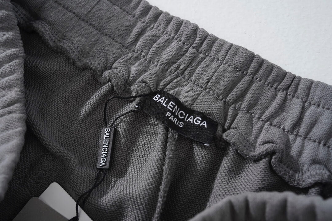 Pantalones cortos de mezclilla lavados nuevos