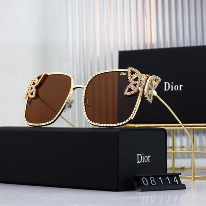 Gafas de sol de mariposa de metal de pasarela
