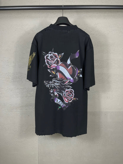 Camiseta con diamantes de imitación destruidos en la parte delantera y trasera