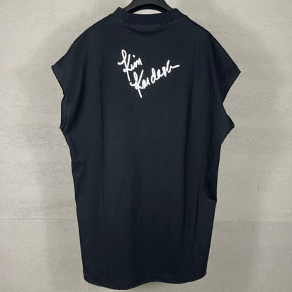 Camiseta vintage sin mangas desgastada