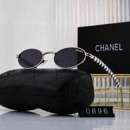 Lunettes de soleil vintage en forme d'œuf avec strass en forme de cœur