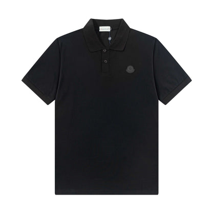 Polo con estampado de letras en la espalda